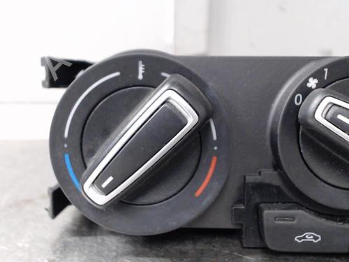 Climate control VW POLO V (6R1, 6C1) 1.4 TDI | BP21313655I5 