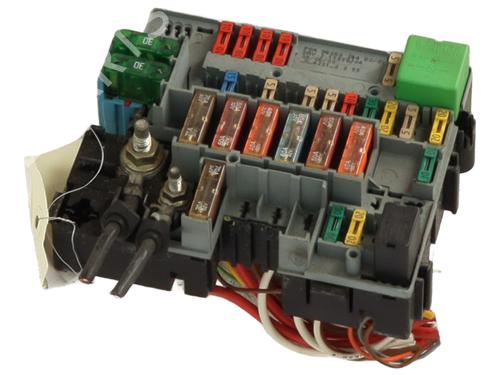 Sikringsdose PEUGEOT 206 Hatchback (2A/C) 1.1 i | BP30936405E1