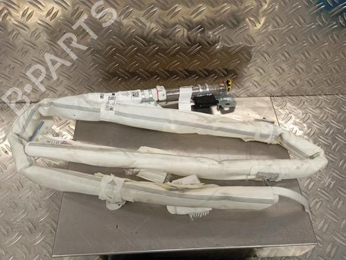 right-curtain-airbag-renault-arkana-i-lcm_-ldn_-2019-23825505 main image