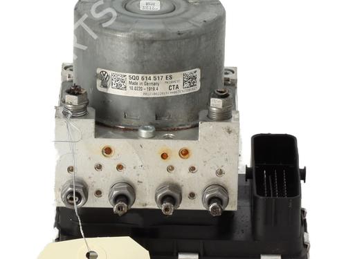 Used ABS pump SKODA KAROQ (NU7, ND7) 2.0 TSI 4x4 (190 hp) 21316427