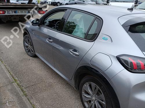 Used Parts PEUGEOT 208 II (UB_, UP_, UW_, UJ_) e-208 (136 hp) 4468600