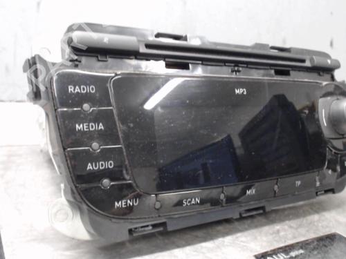 Used Radio SEAT IBIZA IV (6J5, 6P1) 1.6 TDI (105 hp) 21313072