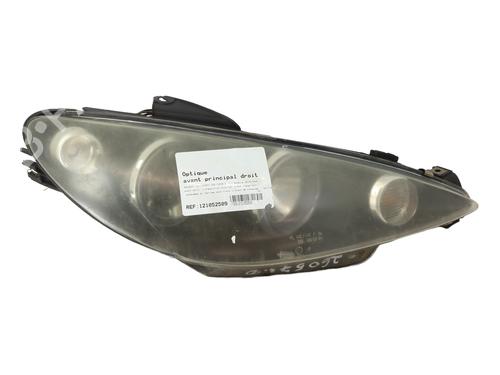 Used Right headlight PEUGEOT 206 Hatchback (2A/C) 1.1 i (60 hp) 32272007