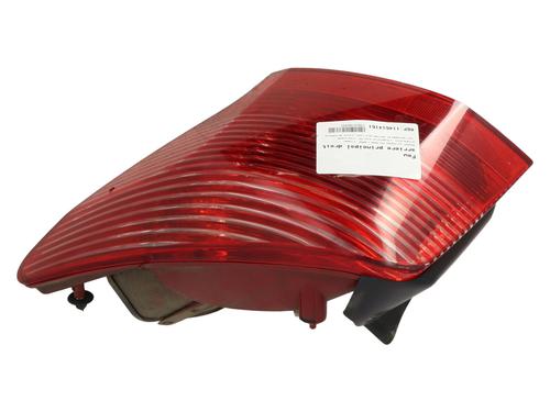 Høyre baklys PEUGEOT 407 SW (6E_, 6D_) 2.0 HDi 135 | BP29960386C35