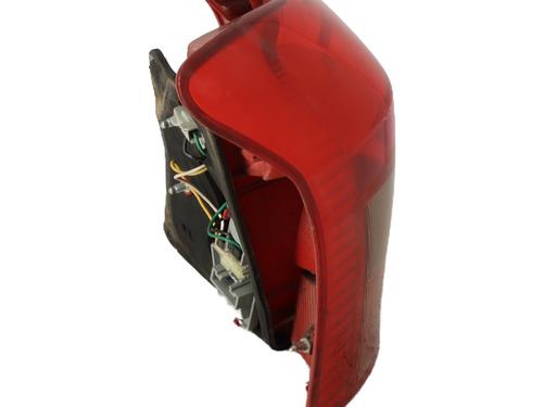 Left taillight TOYOTA YARIS (_P9_) 1.4 D-4D (NLP90_, NLP90R) | BP31586283C34 