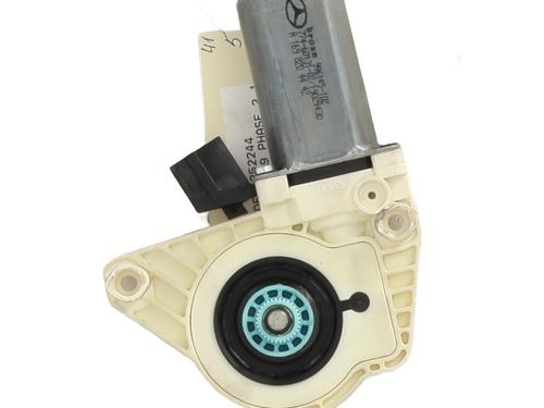 Used Right front window motor MERCEDES-BENZ A-CLASS (W169) A 180 CDI (169.007, 169.307) (109 hp) 26582533