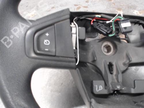 Used Steering wheel RENAULT MEGANE III Hatchback (BZ0/1_, B3_) 1.5 dCi (BZ09, BZ0D, BZ1W, BZ29, BZ14) (110 hp) 21305699