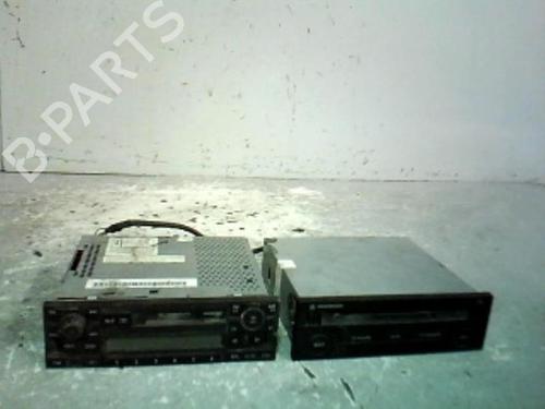 Used Radio VW POLO (9N_, 9A_) 1.9 TDI (130 hp) 24426604