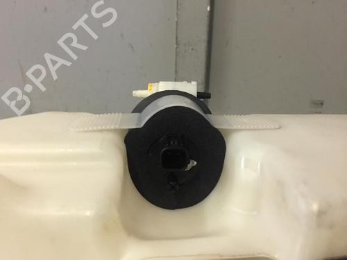 Windscreen washer tank CHRYSLER PT CRUISER (PT_) 2.0 | BP21303452C113 