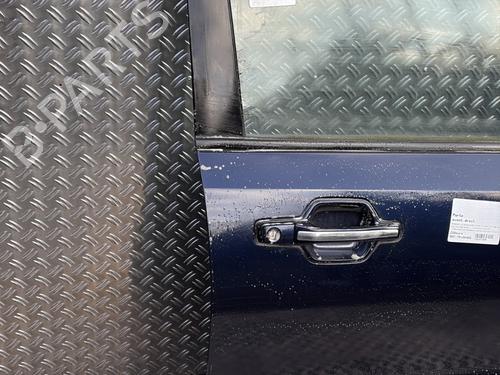 Right front door MITSUBISHI PAJERO III (V7_W, V6_W) 3.2 Di-D (V68W) | BP21320410C3 