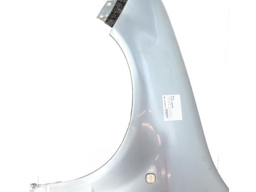 Guarda-lamas esquerdo Guarda-lamas esquerdo SKODA FABIA I (6Y2) 1.2 (64 hp) 32393142 32393142