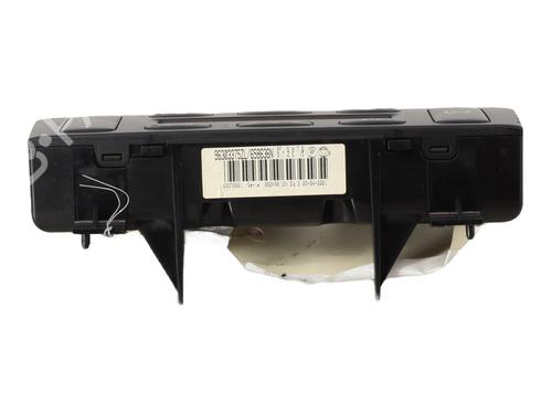 Used Climate control Climate control PEUGEOT 406 (8B) 2.0 HDI 110 (109 hp) 32021641 32021641