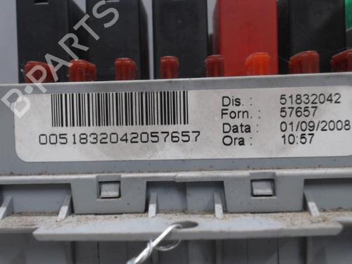 Fuse box FIAT BRAVO II (198_) 2.0 D Multijet (198AXN1B) | BP21368567E1 