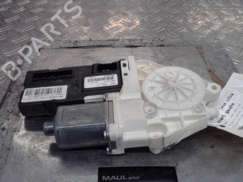 Used Left front window motor RENAULT LAGUNA III (BT0/1) 1.5 dCi (BT00, BT0A, BT0T, BT1J) (110 hp) 23827674