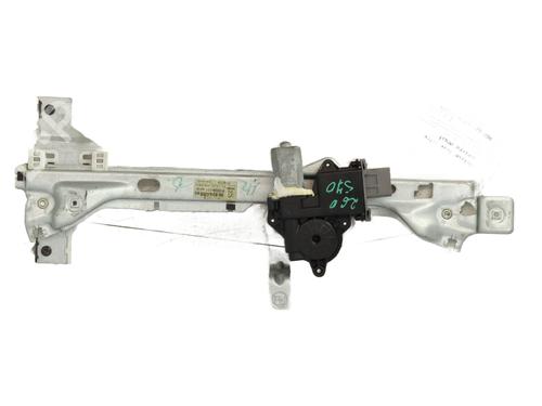 Used Right rear window motor Right rear window motor PEUGEOT 5008 (0U_, 0E_) 1.6 HDi (112 hp) 32477695 32477695