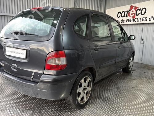 Right headlight RENAULT SCÉNIC I MPV (JA0/1_, FA0_) 1.9 dCi (JA05, JA1F) | BP32117655C29 