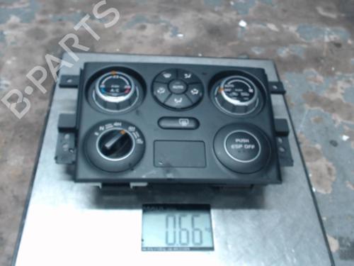 Commande Chauffage SUZUKI GRAND VITARA II (JT, TE, TD) 2.0 All-wheel Drive (TD54V, JB420) (140 hp) 21315580