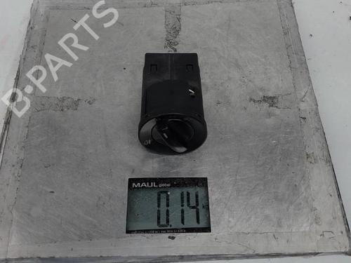 Used Headlight switch VW POLO (9N_, 9A_) 1.2 (60 hp) 21372113