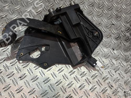 Used Break pedal Break pedal 32286992 32286992