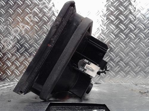 Used Left tailgate light Left tailgate light CITROËN XANTIA (X1_, X2_) [1993-2003] 25260994 25260994