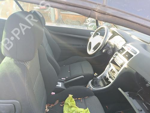 Left front fenders PEUGEOT 307 CC (3B) 2.0 16V | BP30411417C41