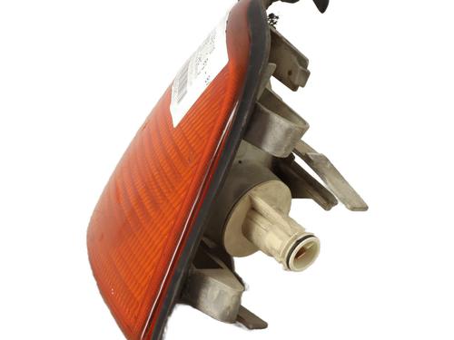 Used Left front indicator Left front indicator AUDI 80 B3 Saloon (893, 894, 8A2) 1.8 S (90 hp) 21300936 21300936
