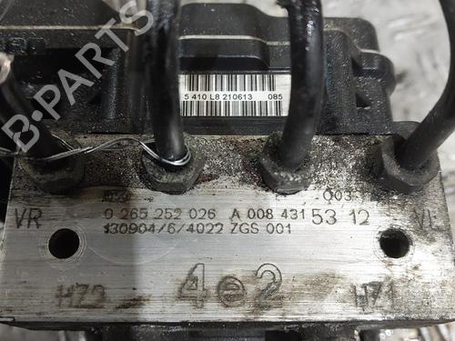 Used ABS pump ABS pump MERCEDES-BENZ VITO / MIXTO Van (W639) 113 CDI (639.601, 639.603, 639.605) (136 hp) 40457936 40457936