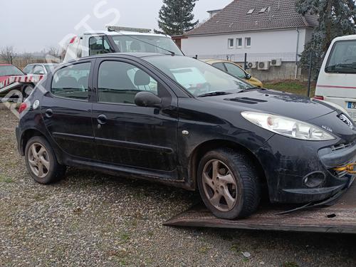 Right headlight PEUGEOT 206+ (2L_, 2M_) 1.4 i | BP32472223C29 