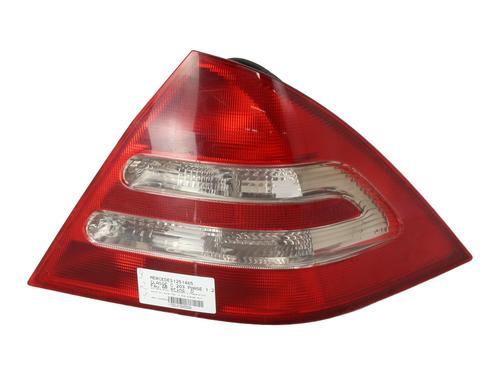 Used Right taillight MERCEDES-BENZ C-CLASS (W203) C 270 CDI (203.016) (170 hp) 25021864
