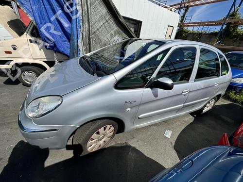 Right headlight CITROËN XSARA PICASSO (N68) 1.6 HDi | BP21306979C29 