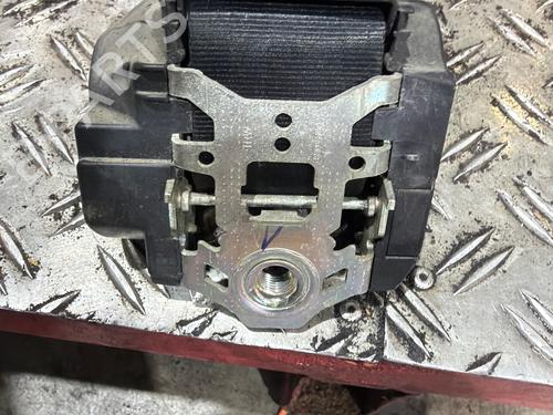 front-right-seatbelt-opel-movano-a-van-x70-1999-31603229 main image