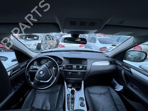 Switch BMW X3 (F25) xDrive 30 d | BP21371316I30 - Image 11