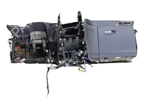 Used Dashboard Dashboard PEUGEOT 3008 II SUV (MC_, MR_, MJ_, M4_) 1.2 THP/ PureTech 130 (MRHNSM, MRHNSU, MRHNSJ, MRHNYW,... (131 hp) 38476622 38476622