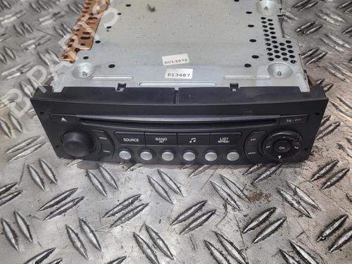 Used Radio Radio PEUGEOT EXPERT Van (VF3A_, VF3U_, VF3X_) 1.6 HDi 90 16V (90 hp) 37737293 37737293