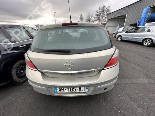 Right headlight OPEL ASTRA H (A04) 1.9 CDTI (L48) | BP21311485C29 