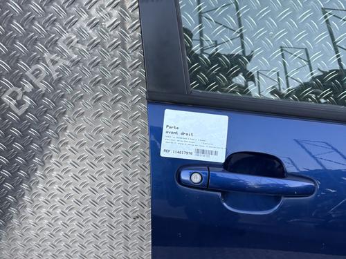 right-front-door-toyota-rav-4-ii-_a2_-2000-2001-2002-2003-2004-2005-30004397 main image