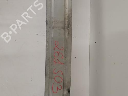 Used Front bumper reinforcement Front bumper reinforcement 34499747 34499747