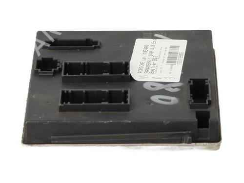 Used Fuse box Fuse box PORSCHE PANAMERA (970) 4.8 Turbo (500 hp) 31930254 31930254