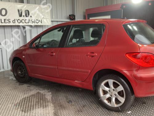 Left headlight PEUGEOT 307 (3A/C) 1.6 HDi | BP32405754C28