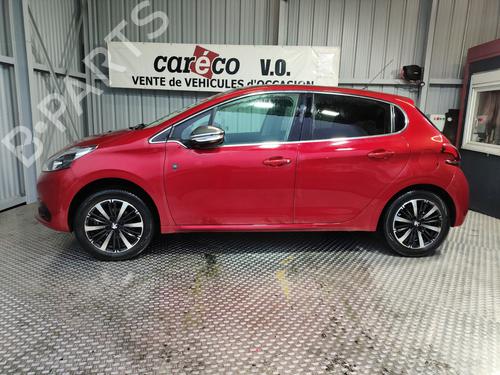 Left headlight PEUGEOT 208 I (CA_, CC_) 1.2 THP 110 | BP31884480C28 