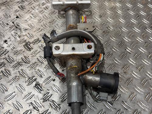 Used Steering column Steering column 38631696 38631696
