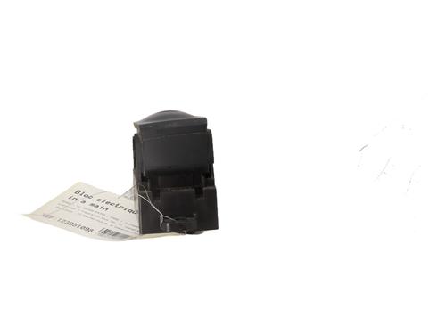 Electric handbrake RENAULT KOLEOS I (HY_) 2.0 dCi 4x4 (HY0K) | BP33796830E5 - Image 4