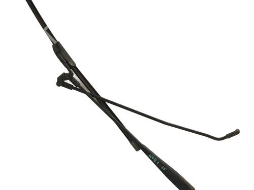 Used Front windshield wiper arm Front windshield wiper arm 32351695 32351695