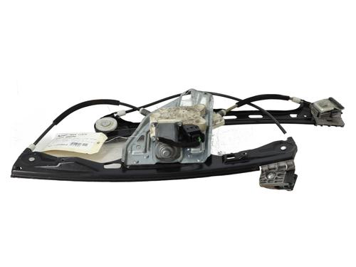 Used Left front window motor MERCEDES-BENZ C-CLASS (W203) C 220 CDI (203.008) (150 hp) 31083440