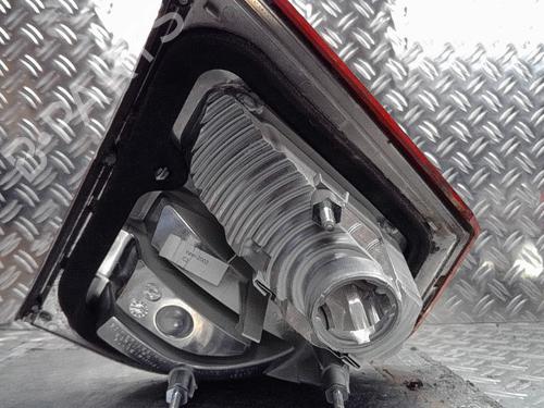 Used Right tailgate light Right tailgate light CITROËN C4 Picasso I MPV (UD_) 1.6 HDi (109 hp) 21321039 21321039