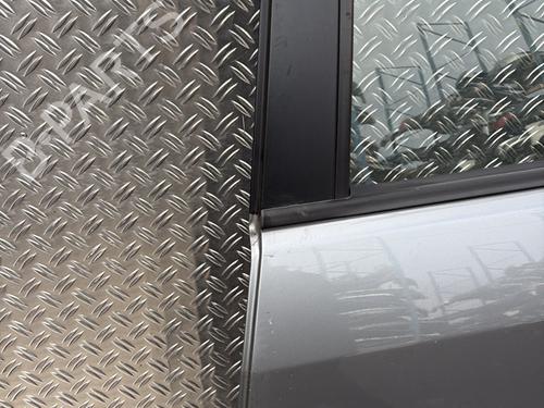 Porta trás esquerda SUZUKI SPLASH (EX) 1.3 CDTI (A5B413D) (75 hp) 32141033