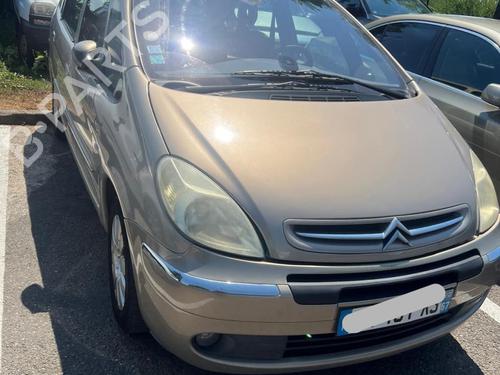 Mistlamp links CITROËN XSARA PICASSO (N68) 1.8 16V | BP28493582C30 