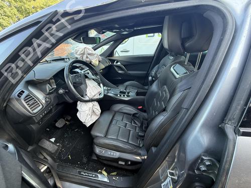 Switch CITROËN DS5 2.0 HDi 200 Hybrid4 All-wheel Drive | BP28023483I30  - Image 13
