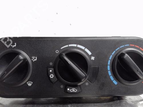 Used Climate control CHRYSLER PT CRUISER (PT_) 2.2 CRD (150 hp) 21293836