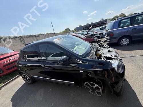 Right daytime light RENAULT TWINGO III (BCM_, BCA_) 0.9 TCe 90 (BCM9, BCM2) | BP28205920C103  - Image 17